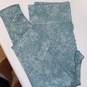 NWOT Gymshark adapt animal seamless leggings L